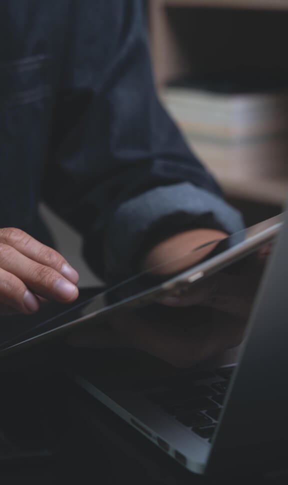 Auto Partner - Relacje inwestorskie - Kontakt